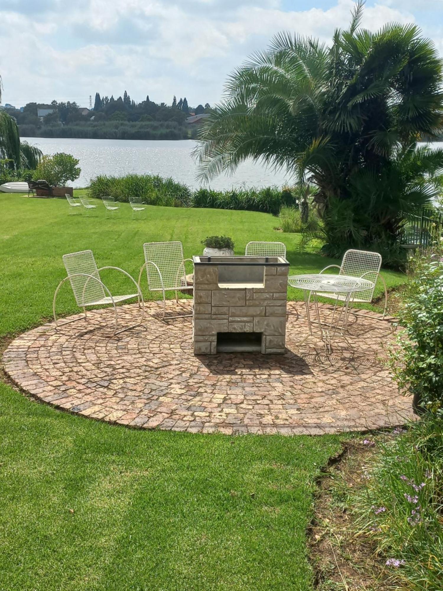 The Lakehouse Bnb Brakpan Dış mekan fotoğraf