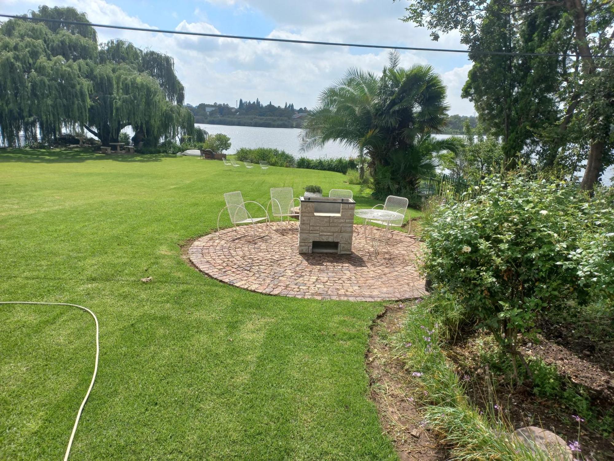 The Lakehouse Bnb Brakpan Dış mekan fotoğraf